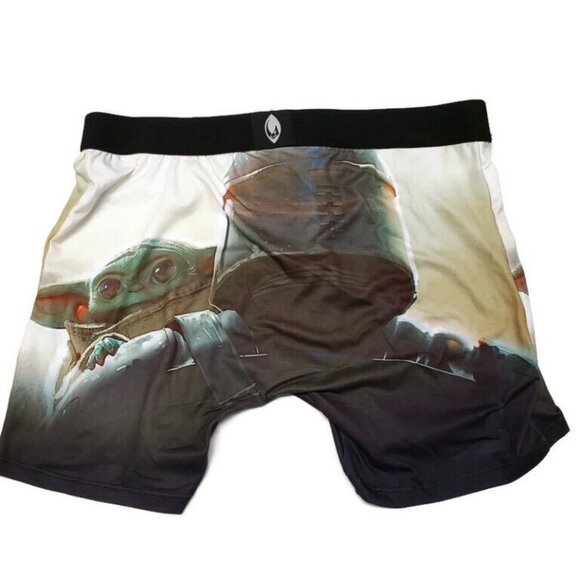 Star Wars THE MANDALORIAN Boxer Briefs Crazy Boxer The Child Art Mens Size XL - Picture 4 of 5